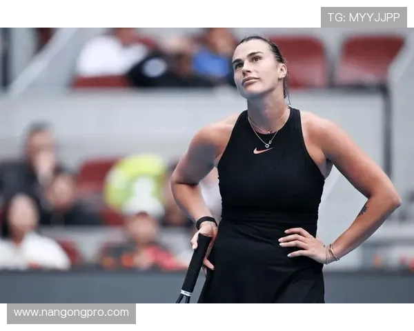 网球世界新星崛起 明星球员纷纷亮相2026赛季首场大满贯赛事